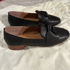 Franco Sarto Abyss Leather Loafer Size 8.5 pre-worn but excellent condition